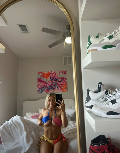 Nacktes geleaktes OnlyFans-Foto von Ramsey Vaughn
