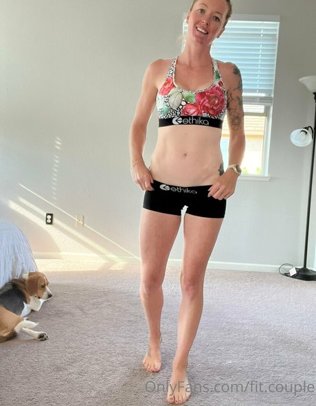 Nacktes geleaktes OnlyFans-Foto von Fitcouple