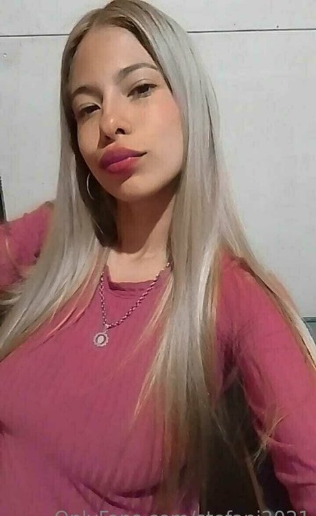 Nacktes geleaktes OnlyFans-Foto von Stefani2021
