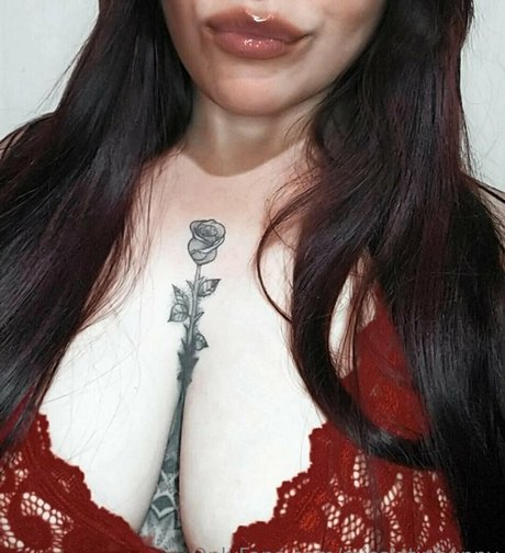 Nacktes geleaktes OnlyFans-Foto von Misslatinbunny