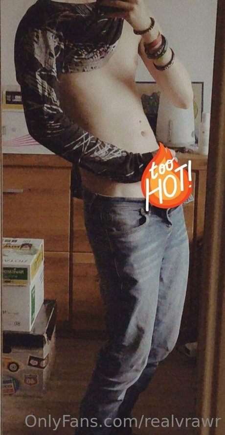 Nacktes geleaktes OnlyFans-Foto von Realvrawr