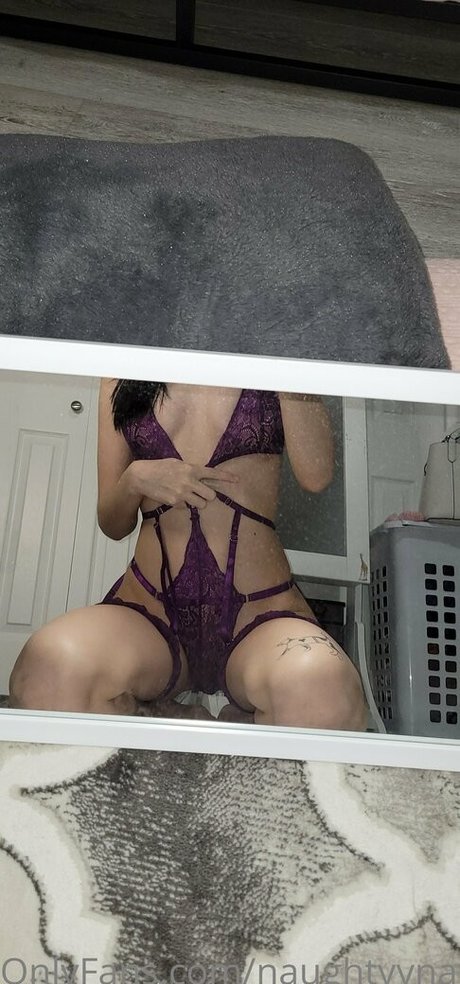 Naughtyynavii