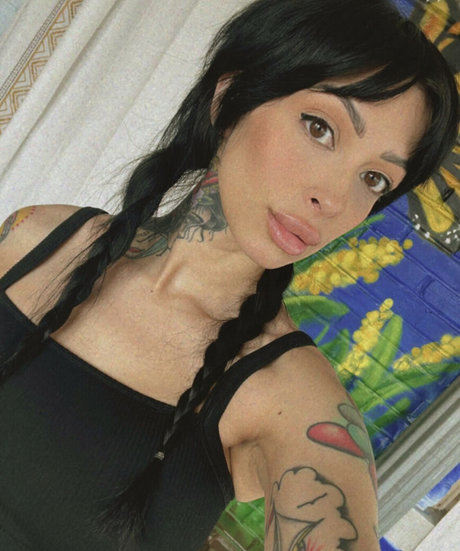 Nacktes geleaktes OnlyFans-Foto von Helen Johnson