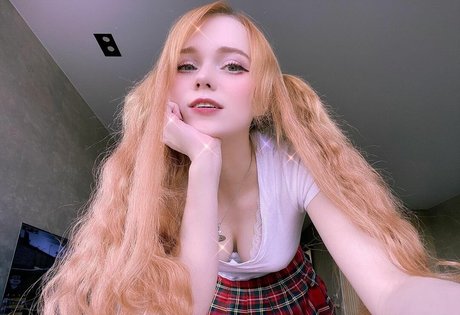 Nacktes geleaktes OnlyFans-Foto von Rachel Blossom