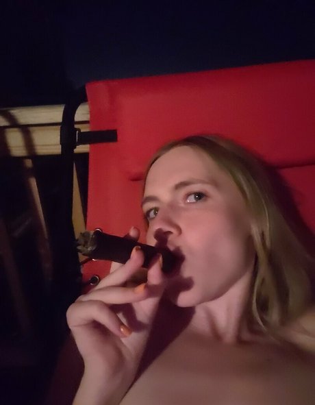 Nacktes geleaktes OnlyFans-Foto von Rebelrhyder