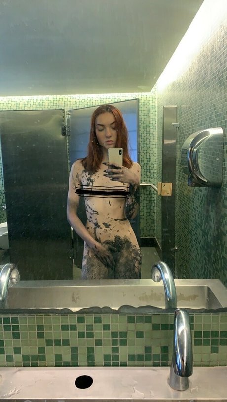 Nacktes geleaktes OnlyFans-Foto von Sunsetfawn