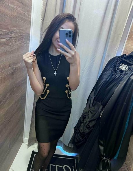 Vipangelinavip