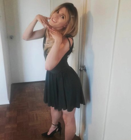 Nacktes geleaktes OnlyFans-Foto von Summer Horror Party