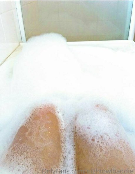 Nacktes geleaktes OnlyFans-Foto von Nightowlbaddie101
