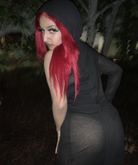 Nacktes geleaktes OnlyFans-Foto von Pureflesh