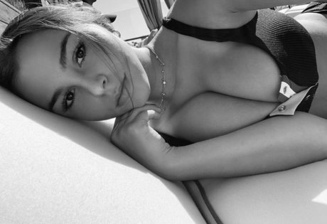 Faryn Corey