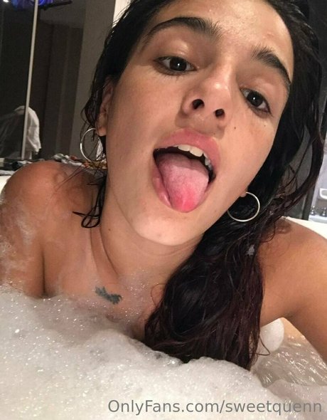 Nacktes geleaktes OnlyFans-Foto von Sweetquenn