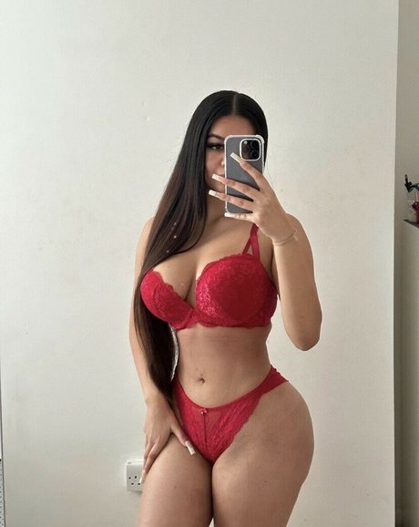 Nacktes geleaktes OnlyFans-Foto von Sumanmaria