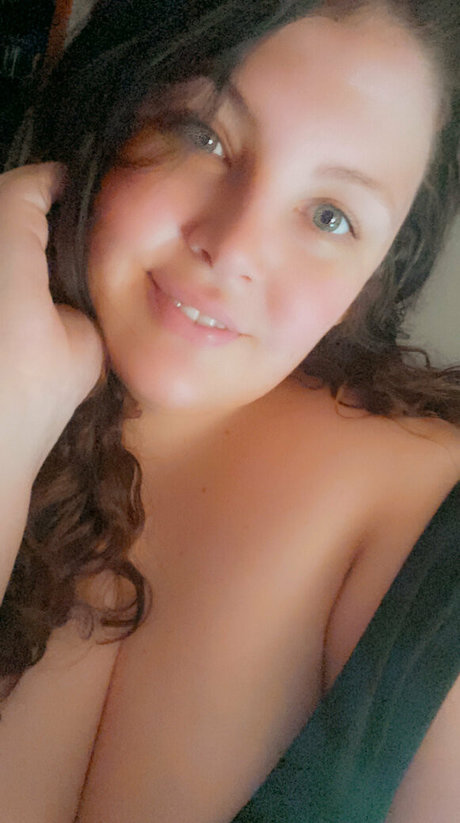 Nacktes geleaktes OnlyFans-Foto von Athoughtfulthot