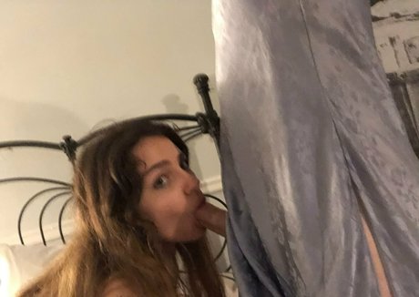 Nacktes geleaktes OnlyFans-Foto von Poppyxlove
