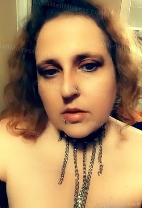 Nacktes geleaktes OnlyFans-Foto von Fullmeltmistress