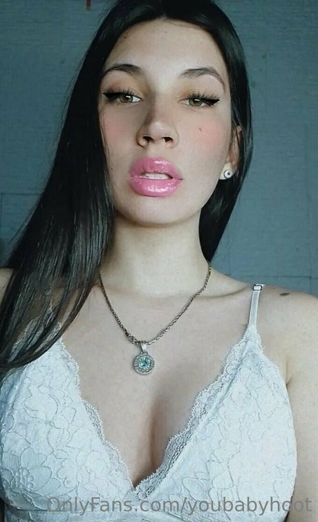 Nacktes geleaktes OnlyFans-Foto von Youbabyhoot