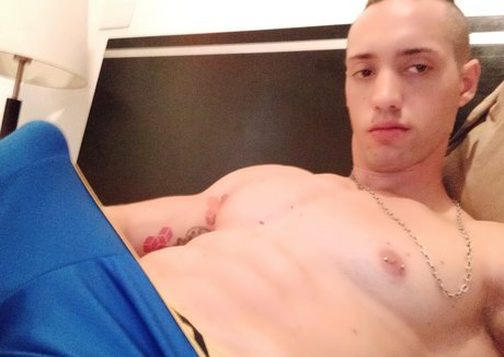 Nacktes geleaktes OnlyFans-Foto von Viktoronee