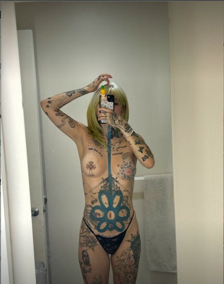 Coco Blake Nacktes geleaktes OnlyFans-Foto von Coco Blake #10