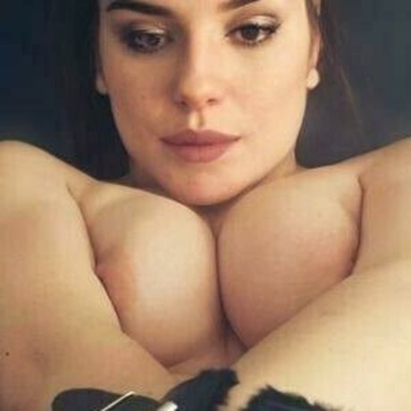 Nacktes geleaktes OnlyFans-Foto von Karolinaaemm