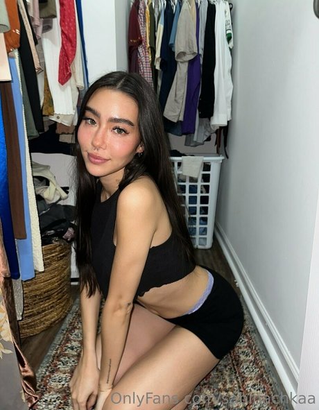 Nacktes geleaktes OnlyFans-Foto von Sabinachkaa