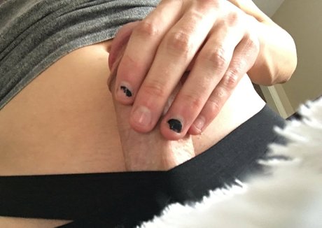 Nacktes geleaktes OnlyFans-Foto von Femboynitori