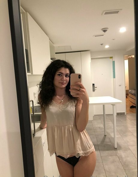 Biancabellaa