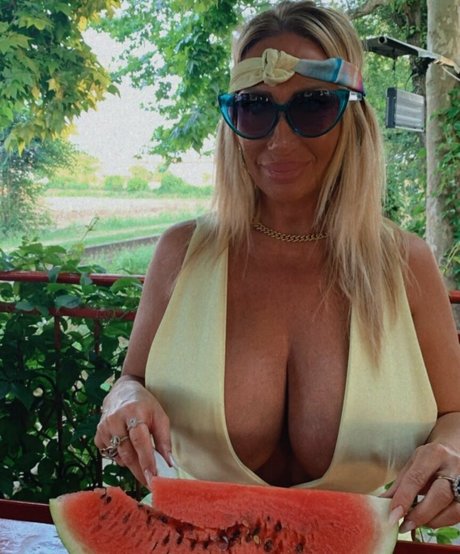 Mara Traversi