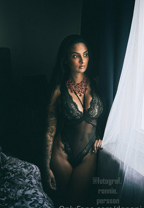 Nacktes geleaktes OnlyFans-Foto von Depani