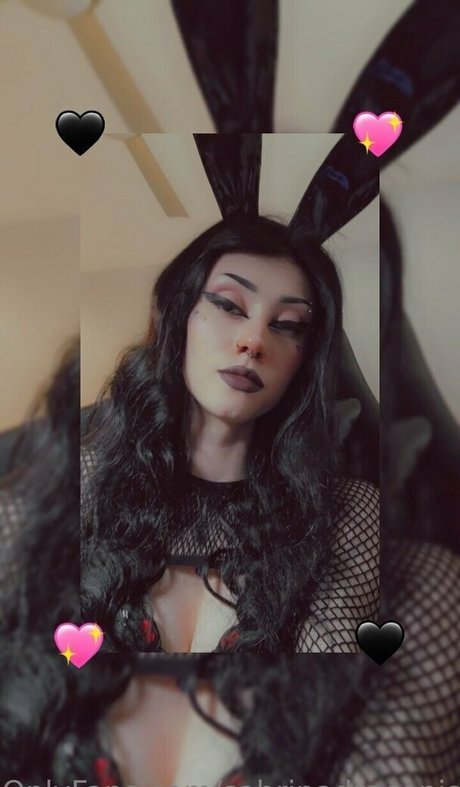 Nacktes geleaktes OnlyFans-Foto von Sabrinadraconiafree