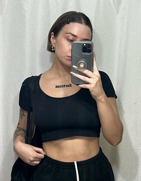 Nacktes geleaktes OnlyFans-Foto von Yyentaa