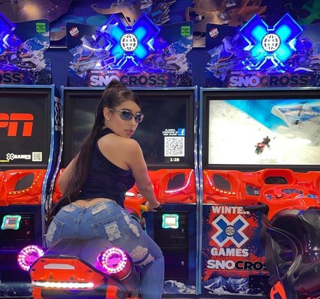 Nacktes geleaktes OnlyFans-Foto von Angelicaggx