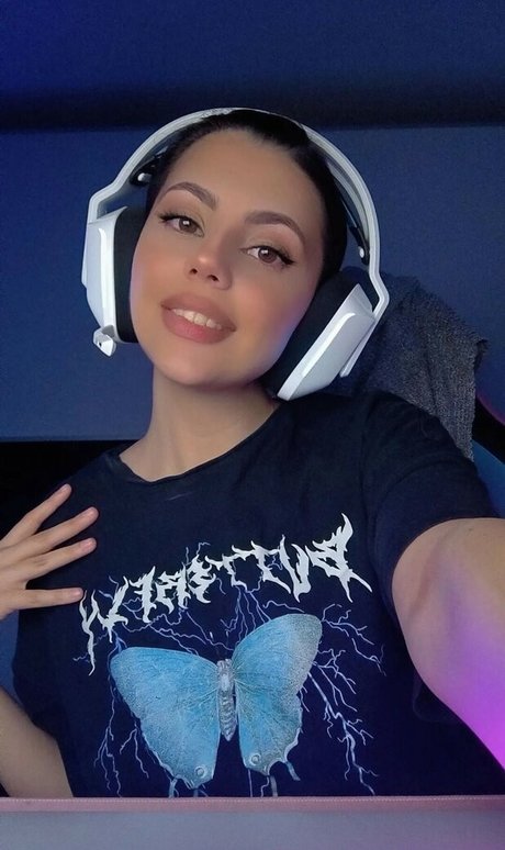 Nacktes geleaktes OnlyFans-Foto von Snippycosplay
