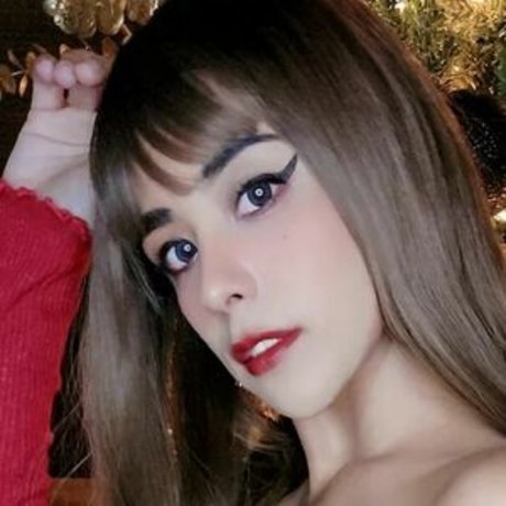 Nacktes geleaktes OnlyFans-Foto von Pinku Cosplay