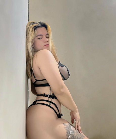 Ara Belle