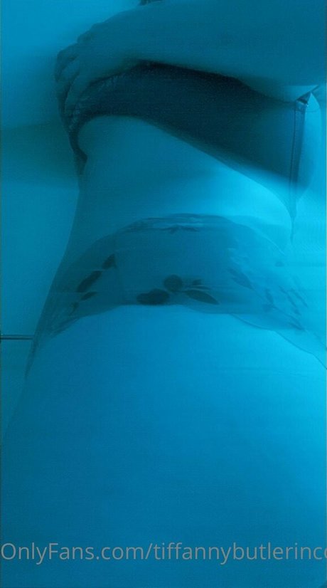 Nacktes geleaktes OnlyFans-Foto von Tiffannybutlerincognito