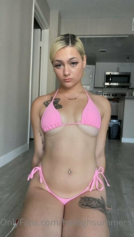 Nacktes geleaktes OnlyFans-Foto von Haleighsummers18