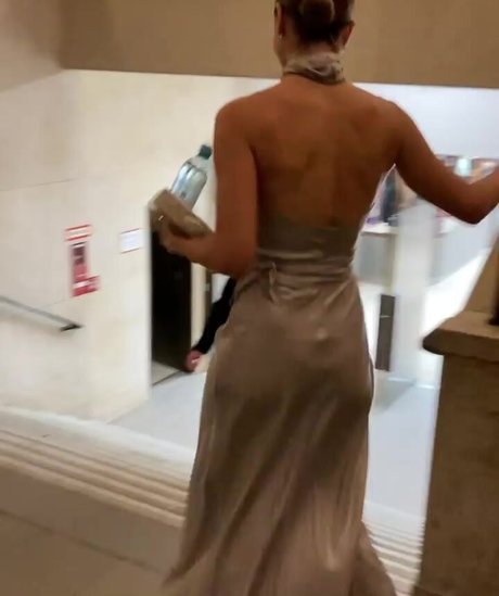 Aylin Tezel