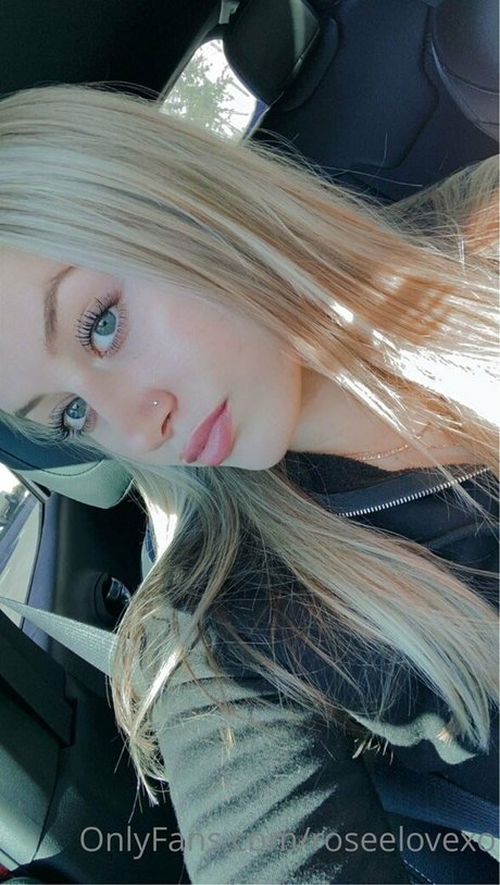 Roseelovexo