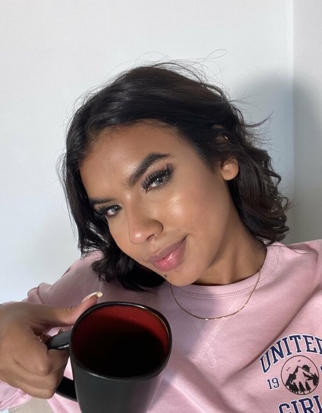 Nacktes geleaktes OnlyFans-Foto von Kendrabrowm