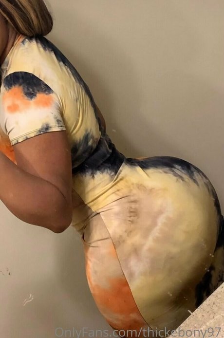 Nacktes geleaktes OnlyFans-Foto von Thickebony97