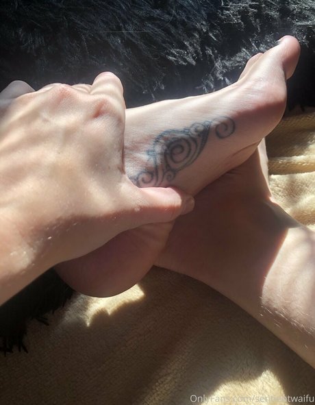 Nacktes geleaktes OnlyFans-Foto von Sentientwaifu