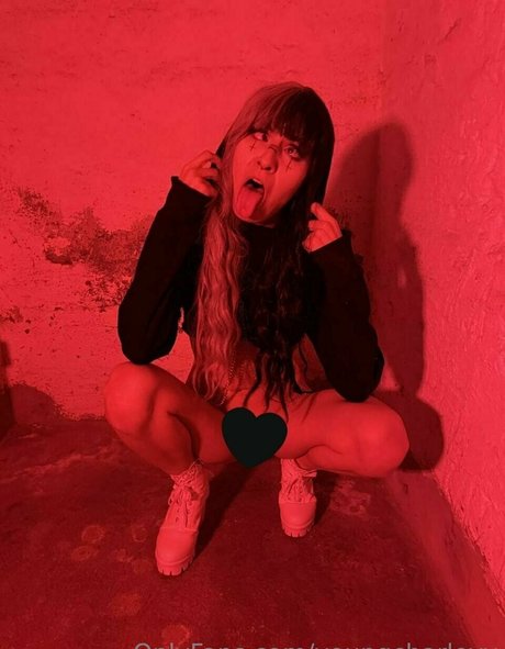 Younglaurenvip