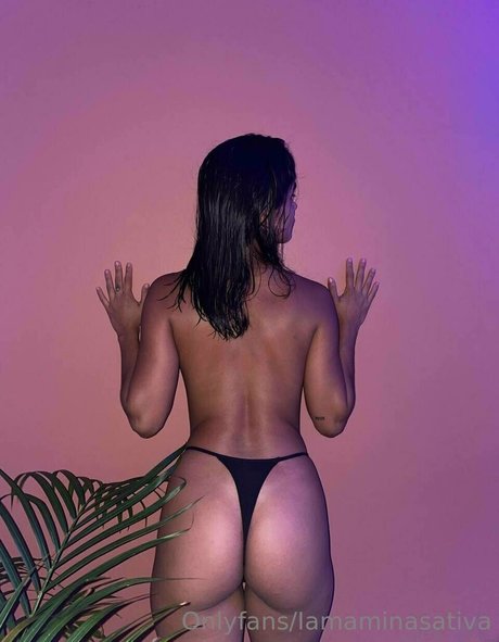 Nacktes geleaktes OnlyFans-Foto von Iamsativaaxo