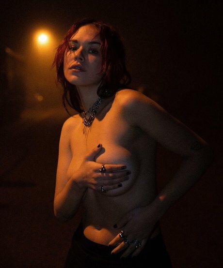 Nacktes geleaktes OnlyFans-Foto von Upsahl