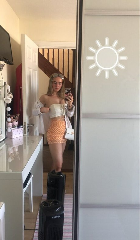 Nacktes geleaktes OnlyFans-Foto von Aiobhin
