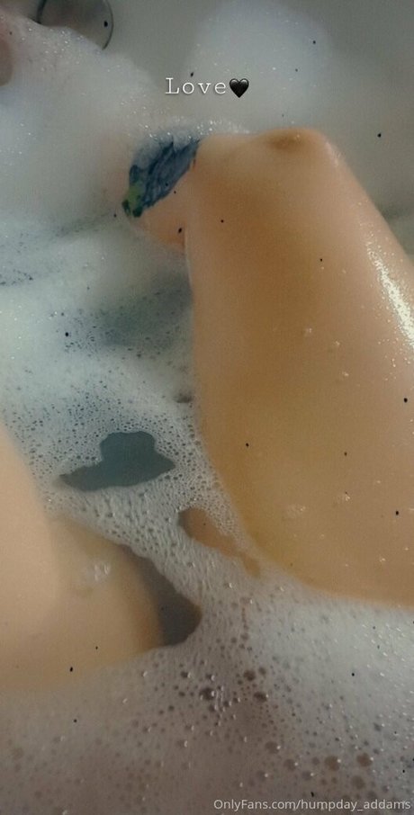 Nacktes geleaktes OnlyFans-Foto von Humpdayaddams