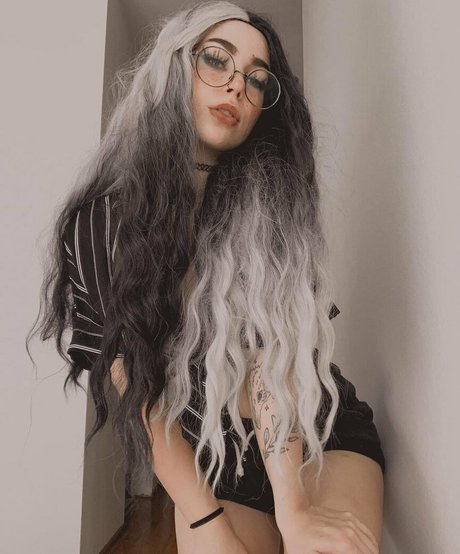 Nacktes geleaktes OnlyFans-Foto von Egirls