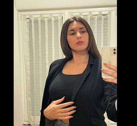 Nacktes geleaktes OnlyFans-Foto von Clarisse Dupont