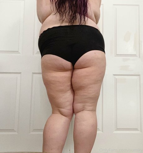 Nacktes geleaktes OnlyFans-Foto von Sunsky